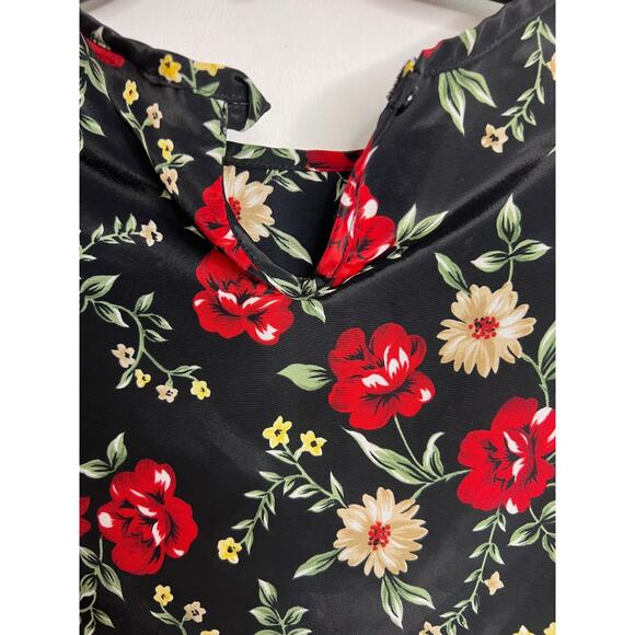 Vintage Bentley Black Floral Polyester Career Short Sleeve Blouse Womens Size Sm - Picture 6 of 9